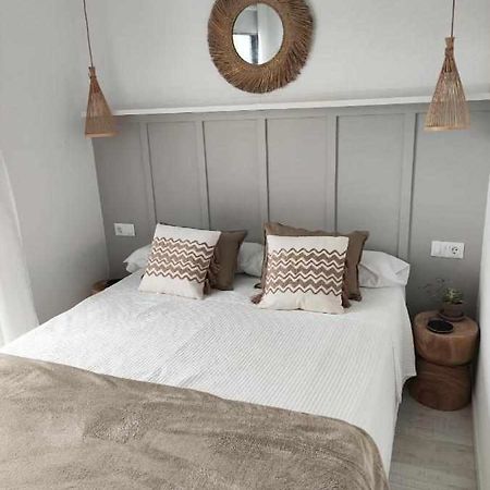 Apartamento Dos Aceras Малага Экстерьер фото