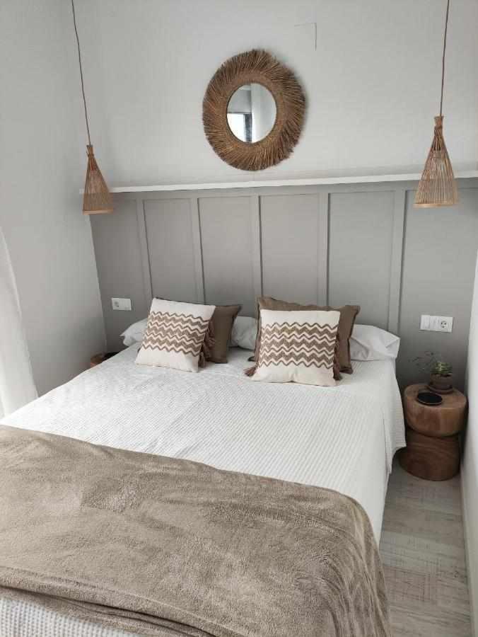 Apartamento Dos Aceras Малага Экстерьер фото